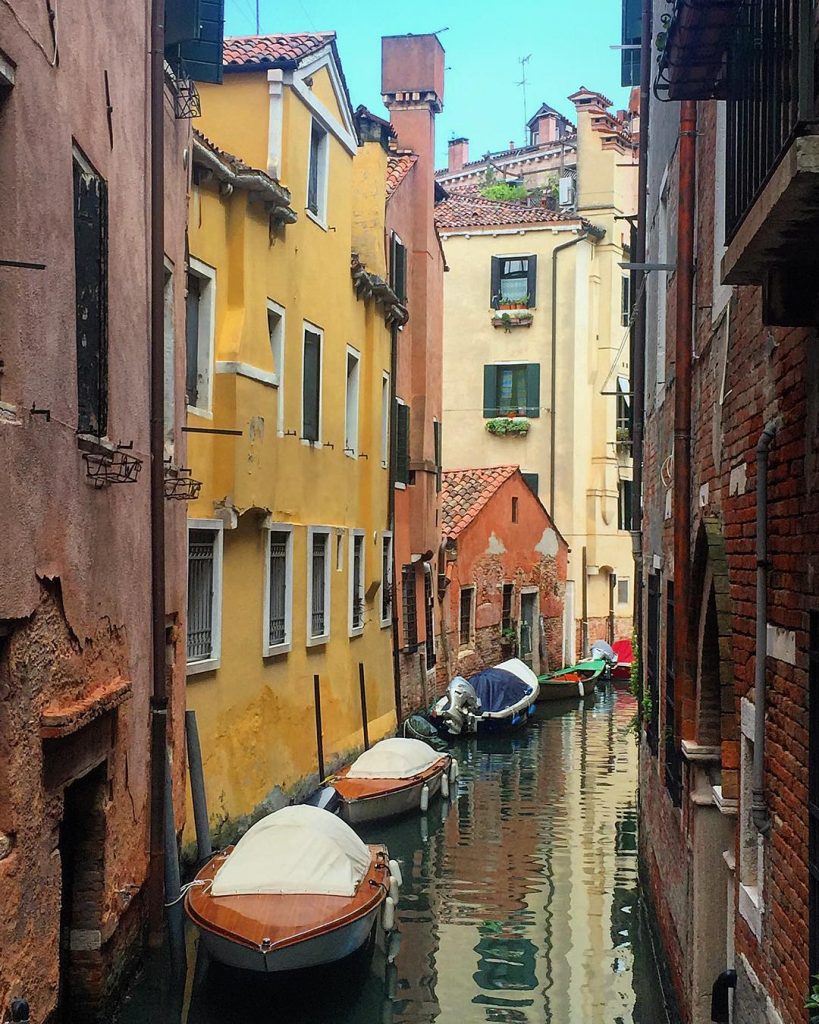 Del perché ogni tanto ho bisogno di tornare a Venezia a riempirmi gli occhi di meraviglia ❤️ #lifewelltravelled #audreylovesvenice